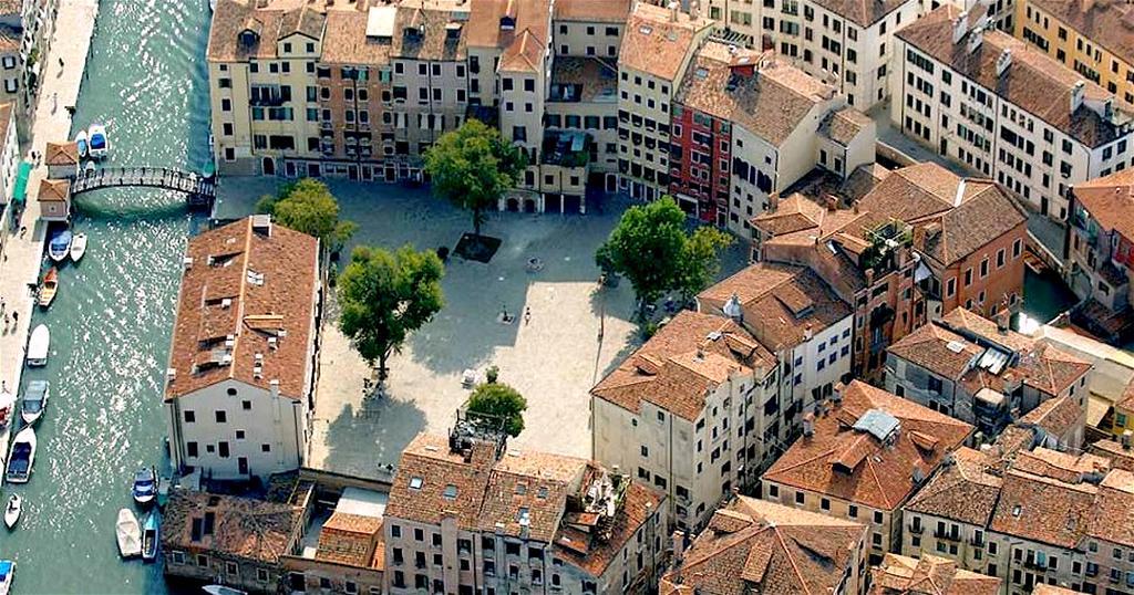 Ca Farnese Apartment Venice Luaran gambar