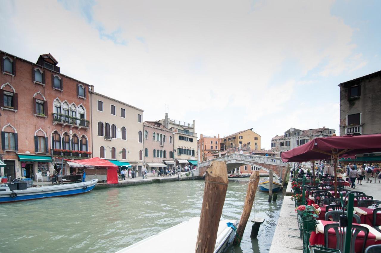 Ca Farnese Apartment Venice Luaran gambar